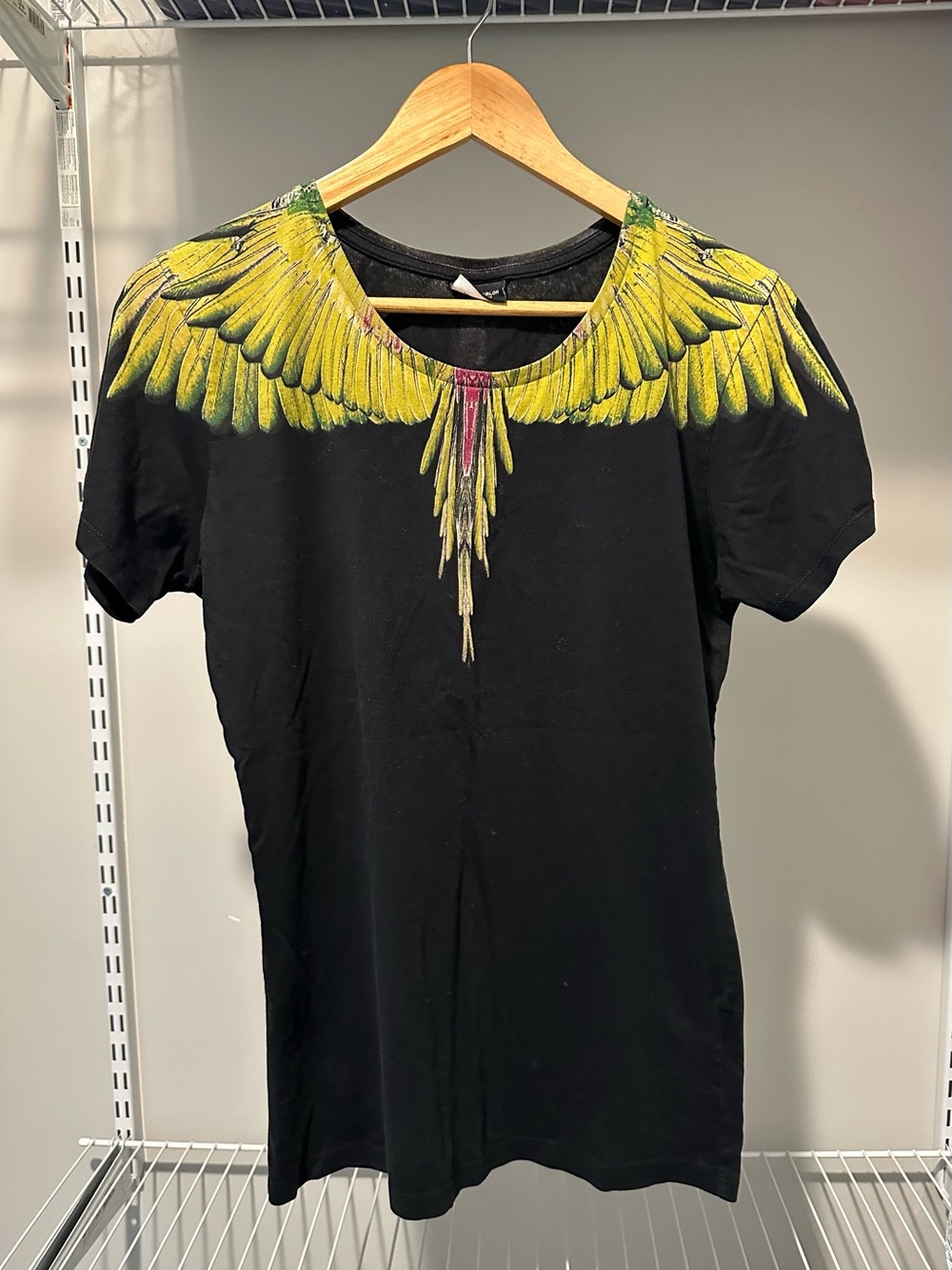 Marcelo Burlon County of Milan Black Tee with Yellow Wing Collar
